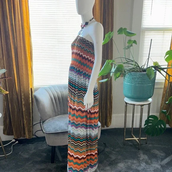 Magic Strapless Chevron Maxi Dress in Orange, Teal, Black, White - Picture 11 of 14